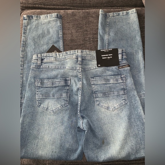Boys Kenneth Cole Jeans- Size 16 - Picture 3 of 3